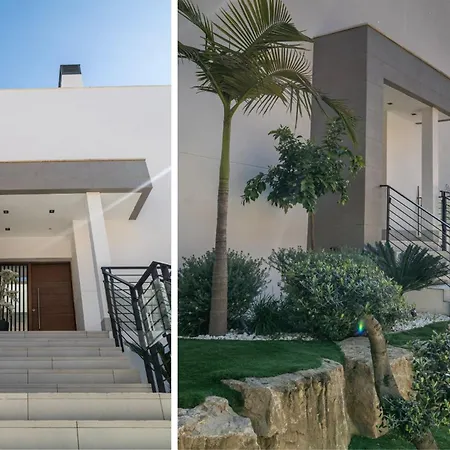 Sophisticated 3-bedroom Designer In With Panoramic Sea Views Villa