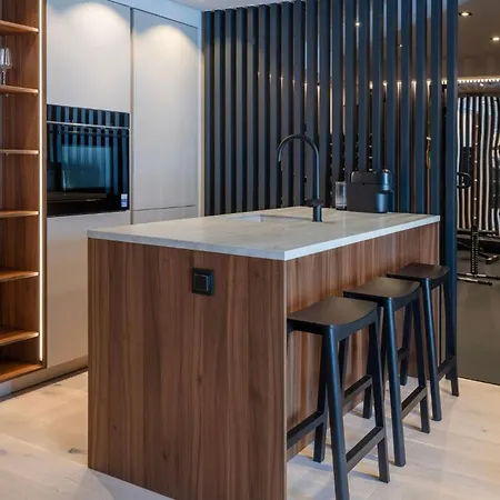 Sophisticated 3-bedroom Designer In With Panoramic Sea Views